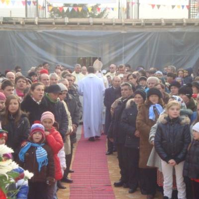20 noiembrie: Bogdăneşti: Sfinţirea pietrei de temelie a noii biserici