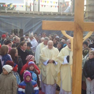 20 noiembrie: Bogdăneşti: Sfinţirea pietrei de temelie a noii biserici
