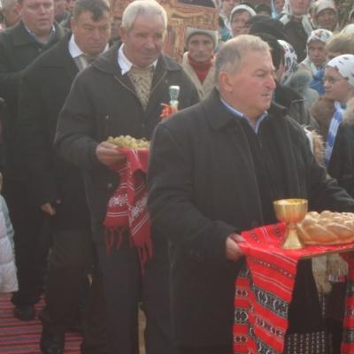 20 noiembrie: Bogdăneşti: Sfinţirea pietrei de temelie a noii biserici