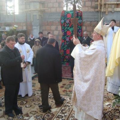 20 noiembrie: Bogdăneşti: Sfinţirea pietrei de temelie a noii biserici