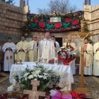 20 noiembrie: Bogdăneşti: Sfinţirea pietrei de temelie a noii biserici