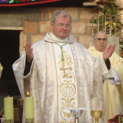 20 noiembrie: Bogdăneşti: Sfinţirea pietrei de temelie a noii biserici