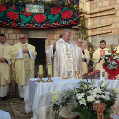 20 noiembrie: Bogdăneşti: Sfinţirea pietrei de temelie a noii biserici