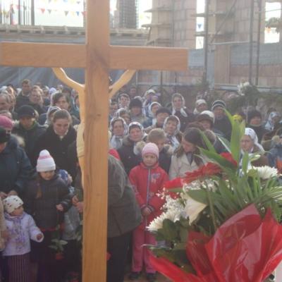 20 noiembrie: Bogdăneşti: Sfinţirea pietrei de temelie a noii biserici