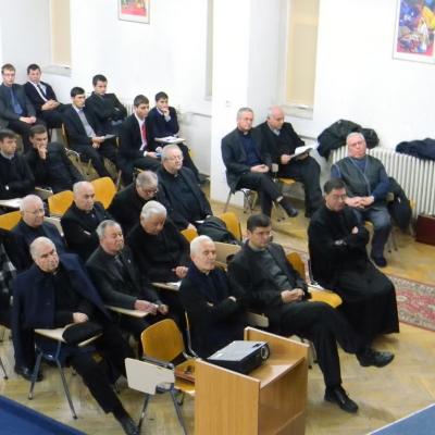 26 noiembrie: Iaşi: La 55 de ani de la redeschiderea secţiei române a Institutului Teologic Romano-Catolic