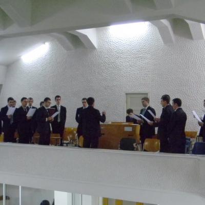 26 noiembrie: Iaşi: La 55 de ani de la redeschiderea secţiei române a Institutului Teologic Romano-Catolic