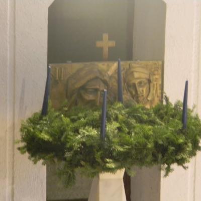 26 noiembrie: Iaşi: La 55 de ani de la redeschiderea secţiei române a Institutului Teologic Romano-Catolic