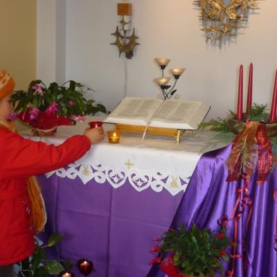 26 noiembrie: Oţeleni: Un Advent binecuvântat