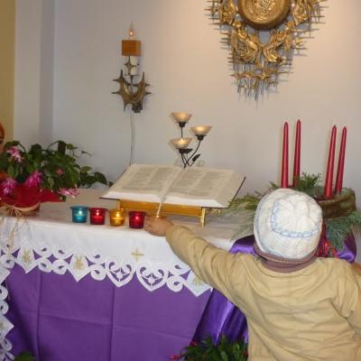 26 noiembrie: Oţeleni: Un Advent binecuvântat