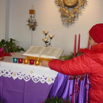 26 noiembrie: Oţeleni: Un Advent binecuvântat