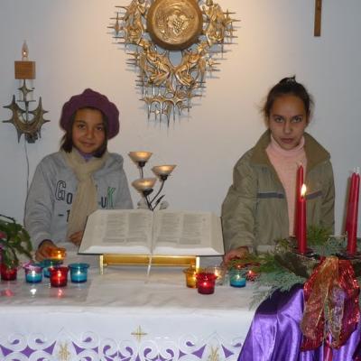 26 noiembrie: Oţeleni: Un Advent binecuvântat