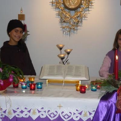 26 noiembrie: Oţeleni: Un Advent binecuvântat