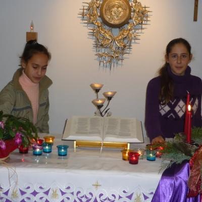 26 noiembrie: Oţeleni: Un Advent binecuvântat