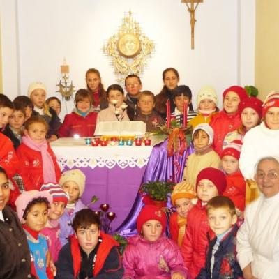 26 noiembrie: Oţeleni: Un Advent binecuvântat