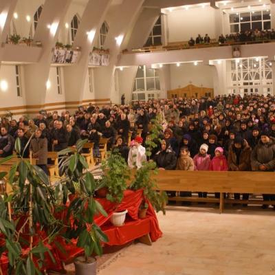 1-4 decembrie: Nisiporeşti: Vizita icoanei Maicii Domnului