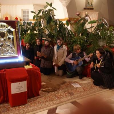 1-4 decembrie: Nisiporeşti: Vizita icoanei Maicii Domnului
