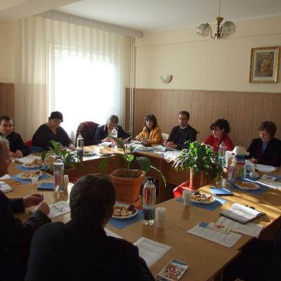 3 decembrie: Iaşi: Sesiunea Oficiului pentru Pastoraţia Şcolară şi Predarea Religiei în Şcoli