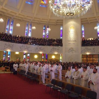 8 decembrie: Iaşi: Au fost sfinţiţi 14 diaconi