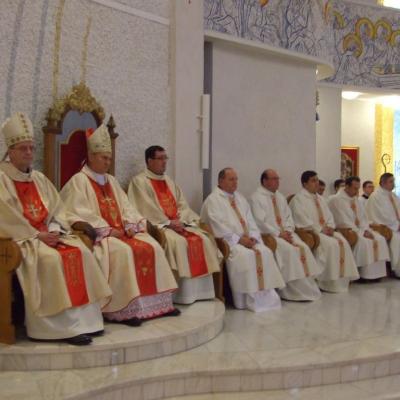 8 decembrie: Iaşi: Au fost sfinţiţi 14 diaconi