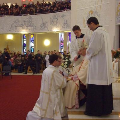 8 decembrie: Iaşi: Au fost sfinţiţi 14 diaconi