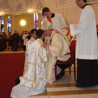 8 decembrie: Iaşi: Au fost sfinţiţi 14 diaconi