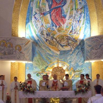 8 decembrie: Iaşi: Au fost sfinţiţi 14 diaconi
