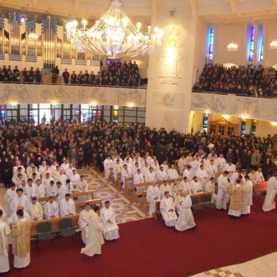 8 decembrie: Iaşi: Au fost sfinţiţi 14 diaconi