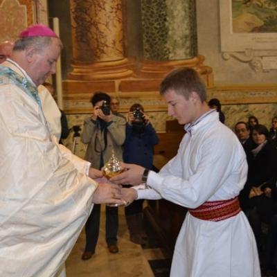 8 decembrie: Roma: Episcopi români prezenţi la comunitatea română
