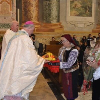 8 decembrie: Roma: Episcopi români prezenţi la comunitatea română