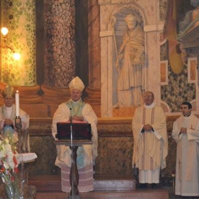 8 decembrie: Roma: Episcopi români prezenţi la comunitatea română