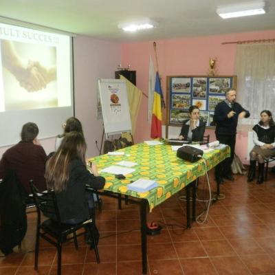 9 decembrie: Roman: Sămânţa voluntariatului