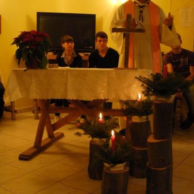 9-11 decembrie: Slănic-Moldova: Campus pentru tineri din Oneşti, Bacău şi Târgu Ocna