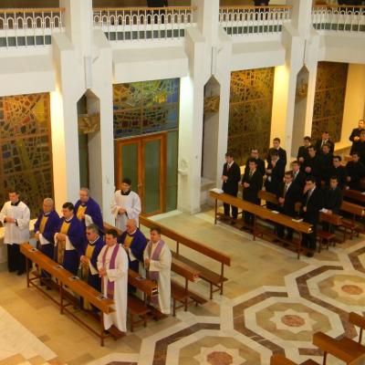 10 decembrie: Iaşi: Simpozion la 60 de ani de la martiriul episcopului Anton Durcovici