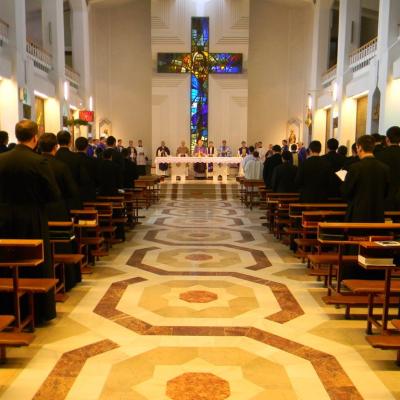 10 decembrie: Iaşi: Simpozion la 60 de ani de la martiriul episcopului Anton Durcovici