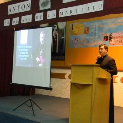 10 decembrie: Iaşi: Simpozion la 60 de ani de la martiriul episcopului Anton Durcovici