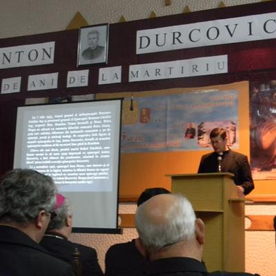 10 decembrie: Iaşi: Simpozion la 60 de ani de la martiriul episcopului Anton Durcovici