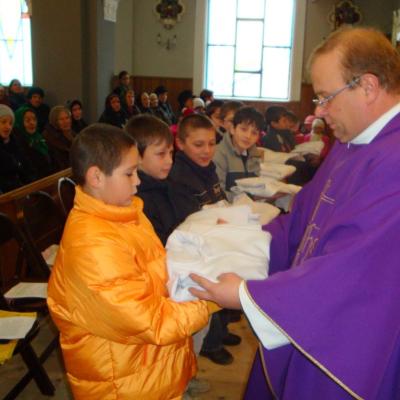 11 decembrie: Baraţi: Un nou mandat pentru ministranţi