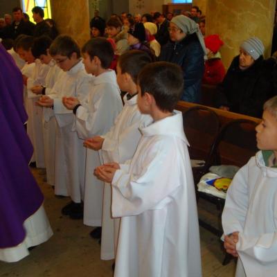 11 decembrie: Baraţi: Un nou mandat pentru ministranţi