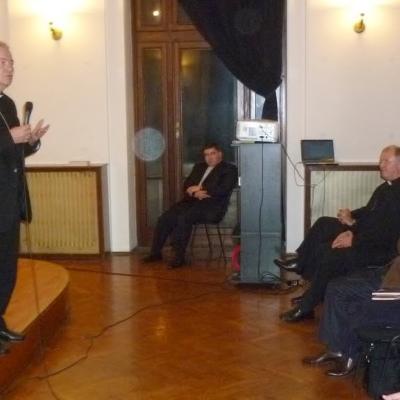 12 decembrie: Roma: Simpozion dedicat memoriei episcopului Anton Durcovici