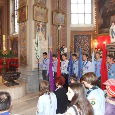17 decembrie: Iaşi: Ceremonia distribuirii Luminii păcii de la Betleem
