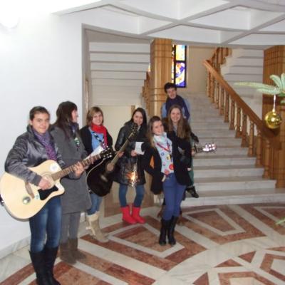 17 decembrie: Iaşi: Ceremonia distribuirii Luminii păcii de la Betleem