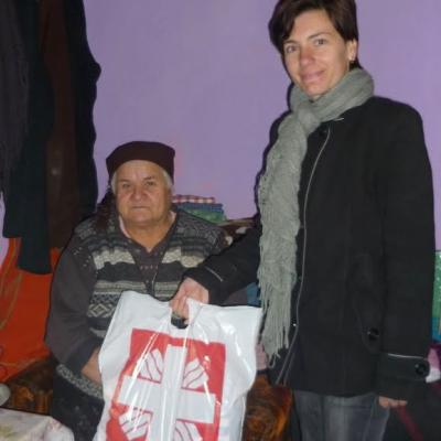 21 decembrie: Oţeleni: Dumnezeu e cu noi şi ne iubeşte