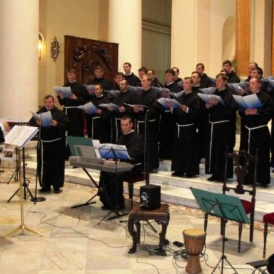 21-25 decembrie: Corul Institutului Franciscan din Roman în turneu
