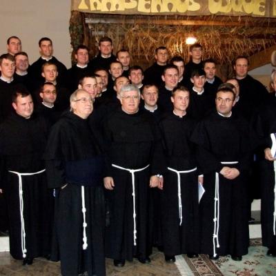 21-25 decembrie: Corul Institutului Franciscan din Roman în turneu