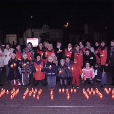 22 decembrie 2011: Oneşti: În aşteptarea Crăciunului, la Liceul Teologic "Fericitul Ieremia"