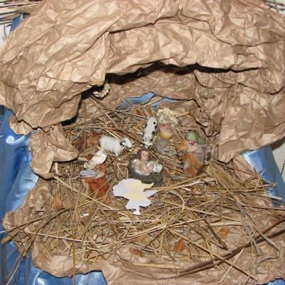 22 decembrie 2011: Oneşti: În aşteptarea Crăciunului, la Liceul Teologic "Fericitul Ieremia"