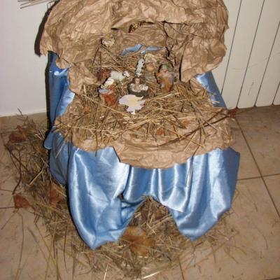 22 decembrie 2011: Oneşti: În aşteptarea Crăciunului, la Liceul Teologic "Fericitul Ieremia"