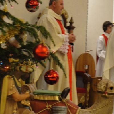 25 decembrie: Iaşi: Sărbătoarea Crăciunului în catedrală