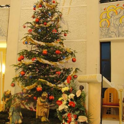 25 decembrie: Iaşi: Sărbătoarea Crăciunului în catedrală