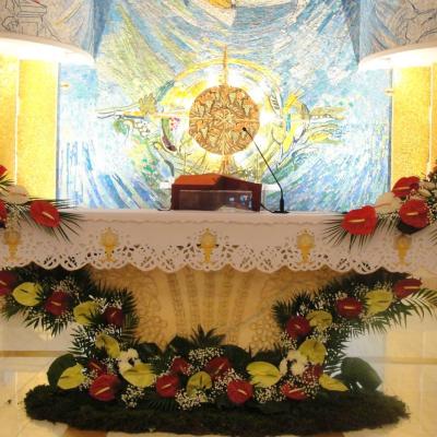 25 decembrie: Iaşi: Sărbătoarea Crăciunului în catedrală
